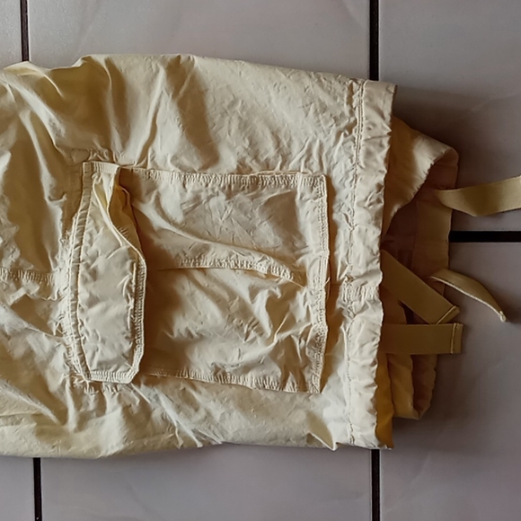 Canyon River Blues BNWOT Men's Sz 38 Yellow Cargo Shorts W Button Fly n Pockets - Picture 9 of 12